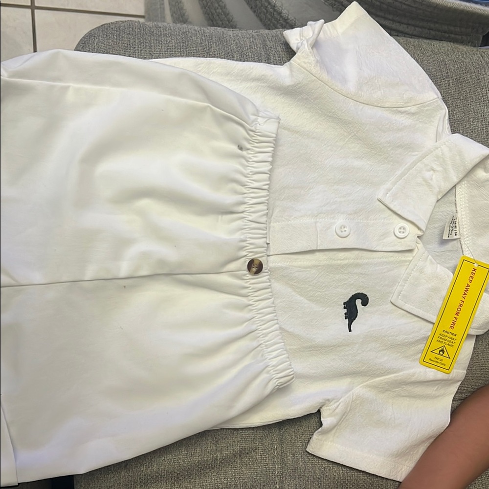 Crisp White Polo with Short Sleeves and Embroidered Logo